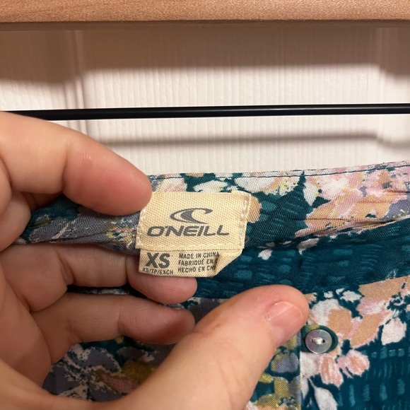 O'Neill Floral Maxi Skirt in Teal and Cream - Picture 4 of 16